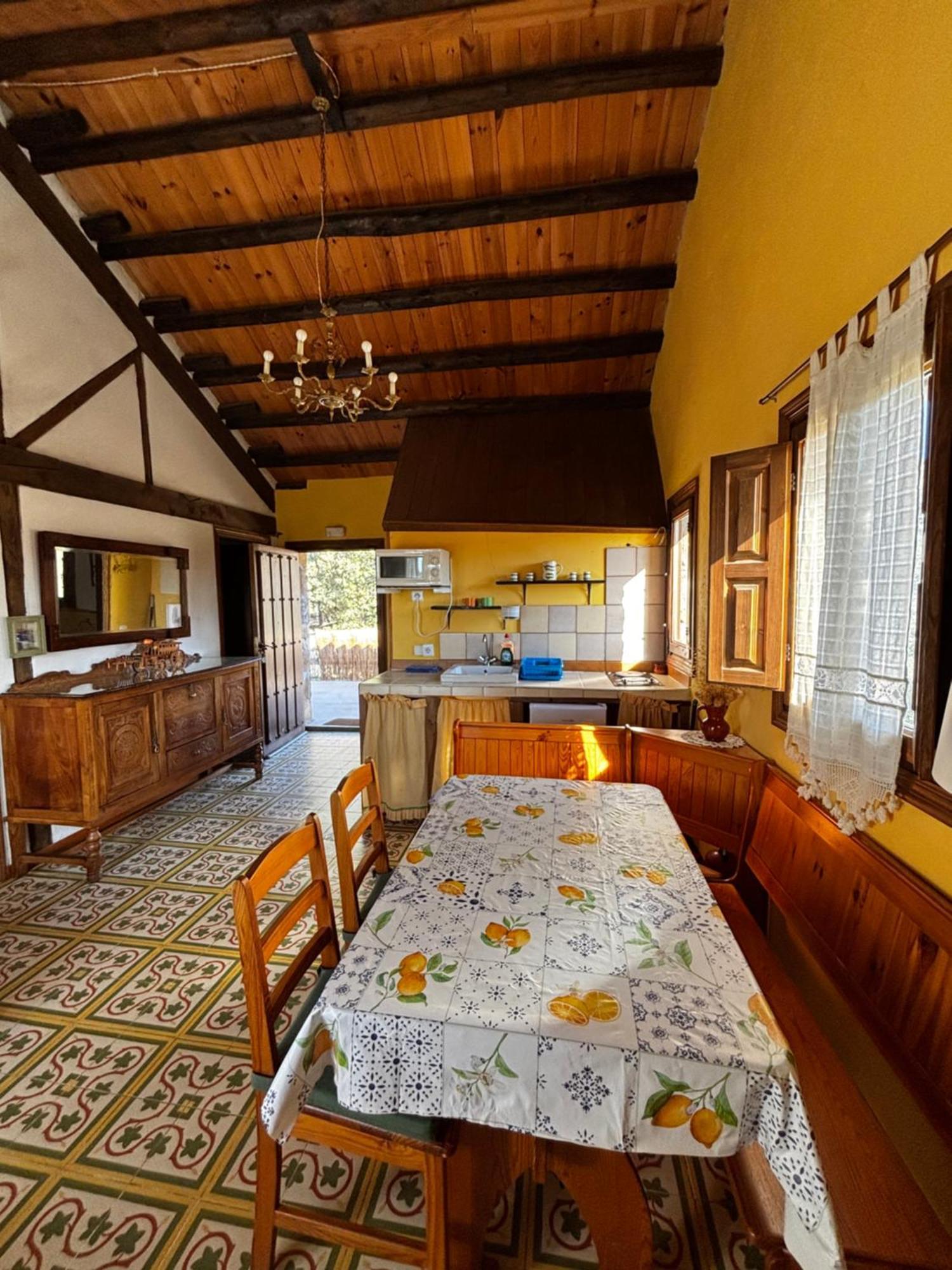 Almiruete Las Peonias Casa Rural מראה חיצוני תמונה