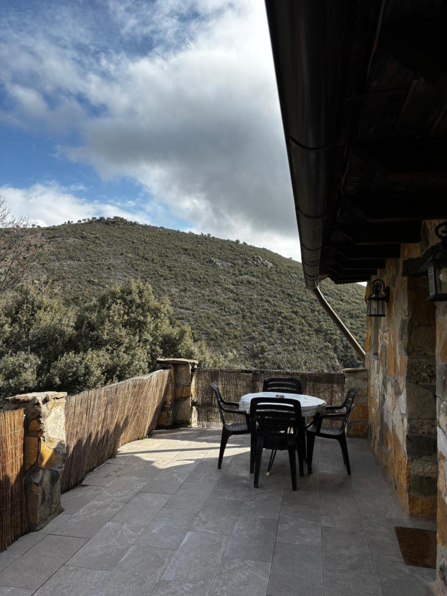 Almiruete Las Peonias Casa Rural מראה חיצוני תמונה